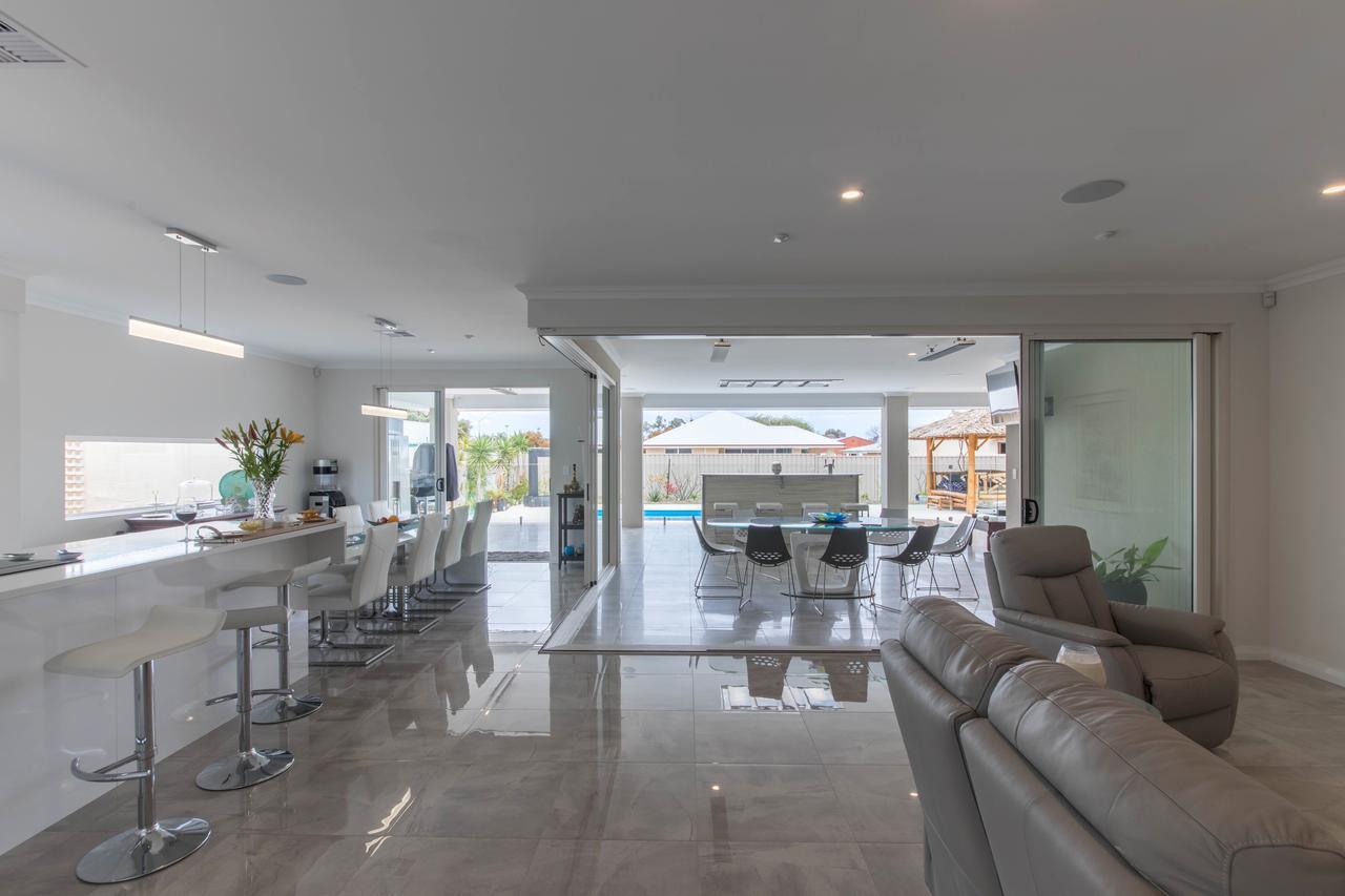 Epsom On Swan Bed & Breakfast (Adults Only) เพิร์ท ภายนอก รูปภาพ